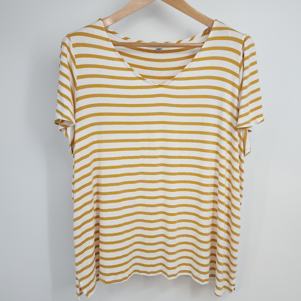 Green Envelope Soft Striped Popover Tee V-neck Short Sleeves Mustard 2X